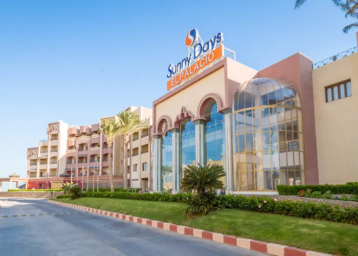 Sunny Days El Palacio & 4*