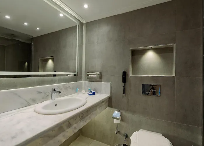 Sunny Days El Palacio & 4*